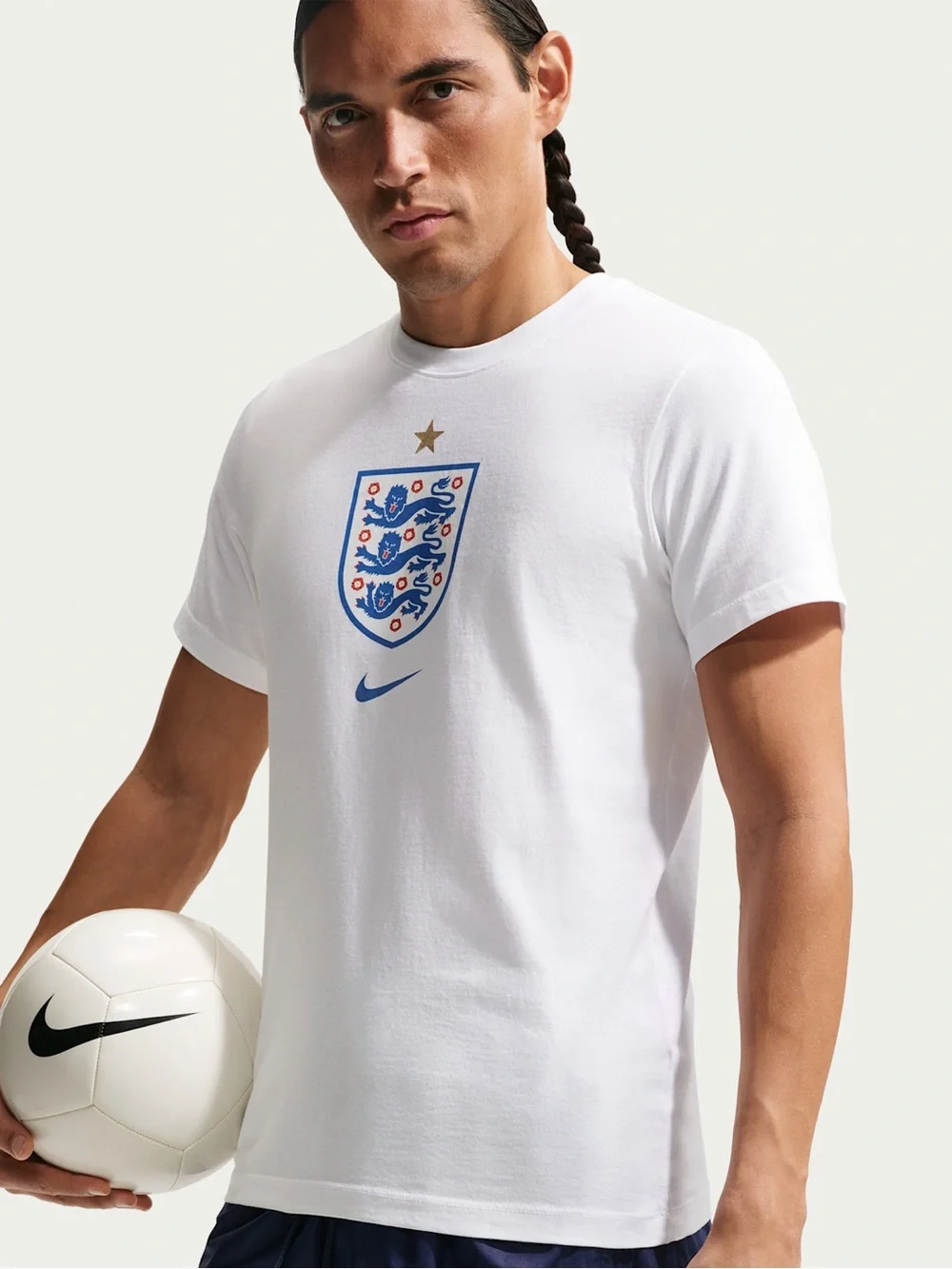 Nike England National Soccer Crest 2026-2027 T-Shirt - NEW W/ TAGS